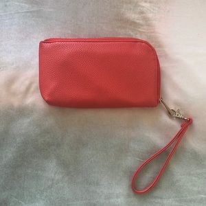 BANANA REPUBLIC Womens 100% Wristlet Clutch Orange Charging Clutch